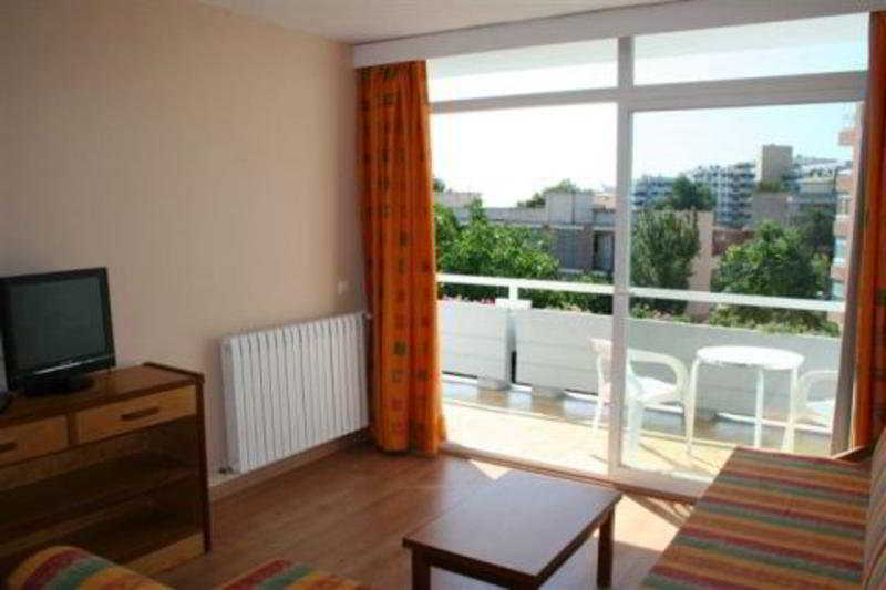 Apartamentos Martha'S Palmanova Extérieur photo